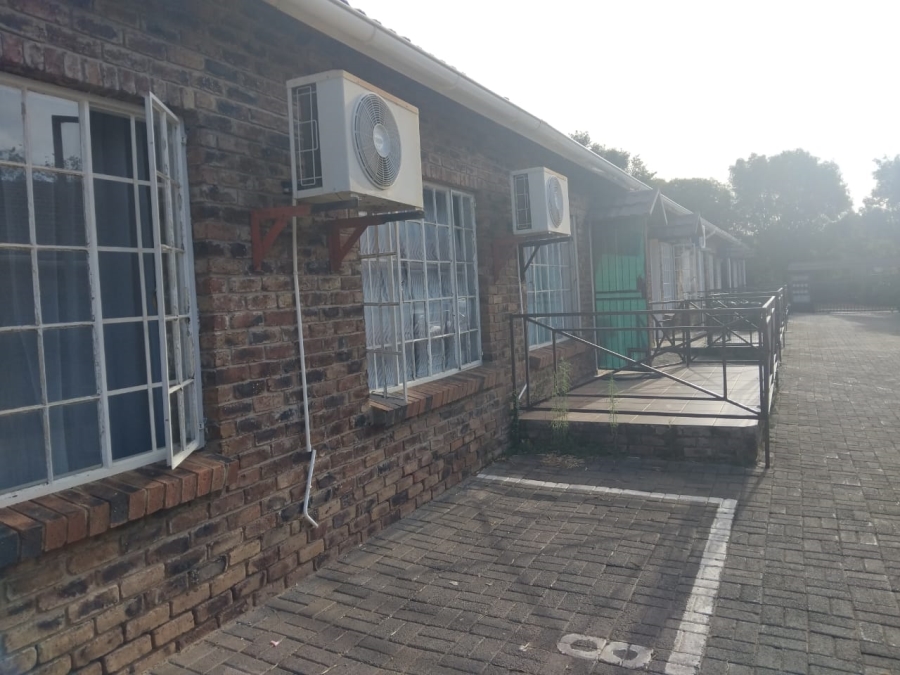 3 Bedroom Property for Sale in Aliwal North Eastern Cape